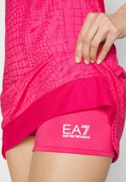 EA7 Emporio Armani Tennis Pro Freestyle Dress - Jurken - Fancy Pink Yarrow 12 EA7 Emporio Armani Tennis Pro Freestyle Dress - Jurken - Fancy Pink Yarrow -Anna Field Winkel 00859aa4c2da46fbb7390be84638e9aa