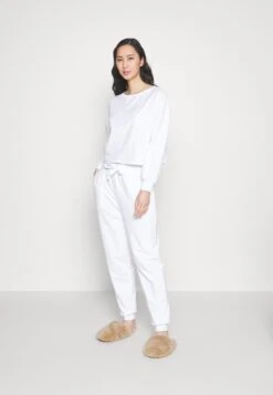 Anna Field Pyjama - Off White 10 Anna Field Pyjama - Off White -Anna Field Winkel 07bbd89d8cae4913be498856f348fe12