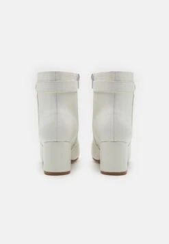 Wide Fit - Korte Laarzen - White -Anna Field Winkel 17c7d916626b42ea97932eec2f5dc501