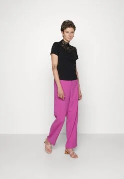 Mos Mosh Leia Pant - Broek - Vivid Viola -Anna Field Winkel 1b01ecb72a414d1cb9ebe690305bc88e