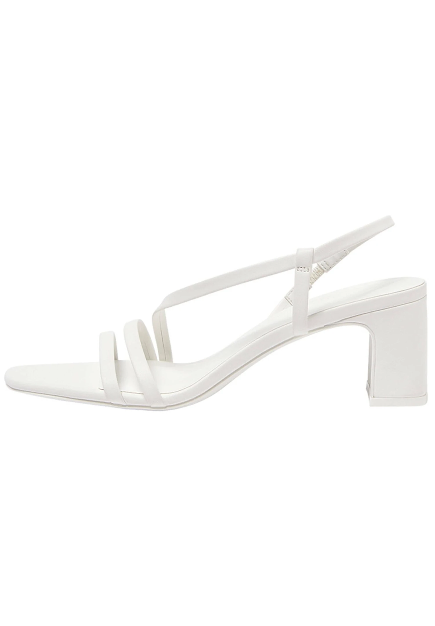 PULL & BEAR Absatz Mit Gekreuzten Riemen - Sandalen - White 3 PULL & BEAR Absatz Mit Gekreuzten Riemen - Sandalen - White