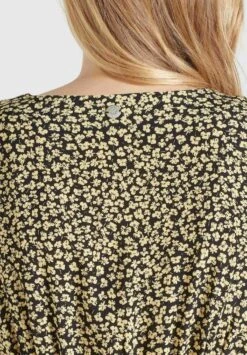 Khujo Borgia - Jumpsuit - Schwarz-Gelb Geblümt -Anna Field Winkel 419c911290c4426e916bb1cf7469470c