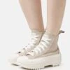 Converse Run Star Hike - Sneakers Hoog - Beach Stone/Egret