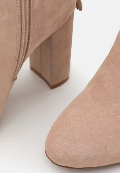 Leather - Laarzen Met Hoge Hak - Beige -Anna Field Winkel 46cb7ba4b24644c79690a3cae899d54e