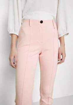 MARC CAIN Broek - Soft Powder Pink 17 MARC CAIN Broek - Soft Powder Pink -Anna Field Winkel 56e4325bdf3441e192fe9c307f51a315