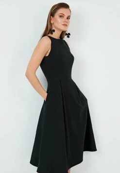LELA Crew Neck Pleated Midi - Cocktailjurk - Black -Anna Field Winkel 6e9ae0d79729410a8c52ceeb2264a85a