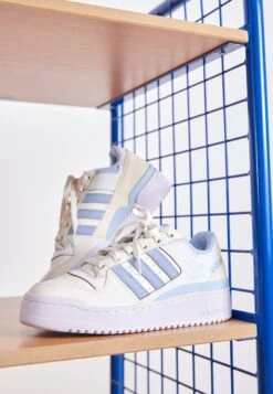 Adidas Originals Forum Bold Stripes W - Sneakers Laag - Off White/Clear Sky/White -Anna Field Winkel 749e9df6dccb4344bbef42f3b6def0f2