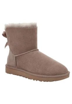 Ugg Mini Bailey Bow - Korte Laarzen - Caramel 10 Ugg Mini Bailey Bow - Korte Laarzen - Caramel -Anna Field Winkel 75603491636f43c6a1a464d94cedd14c