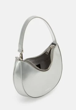 Furla Primavera Shoulder Bag - Handtas - Silver-Coloured -Anna Field Winkel 7f58f8ebc2b24a75b78db36bc5057f6c