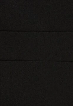 Halter Neck Maxi Dress - Galajurk - Black 7 Halter Neck Maxi Dress - Galajurk - Black -Anna Field Winkel 84643250e7b64be79c17dc0d97c7e25a