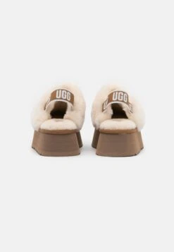 Ugg Funkette - Pantoffels - Chestnut -Anna Field Winkel 8558314d6725466c93610e1fcaf3c85e