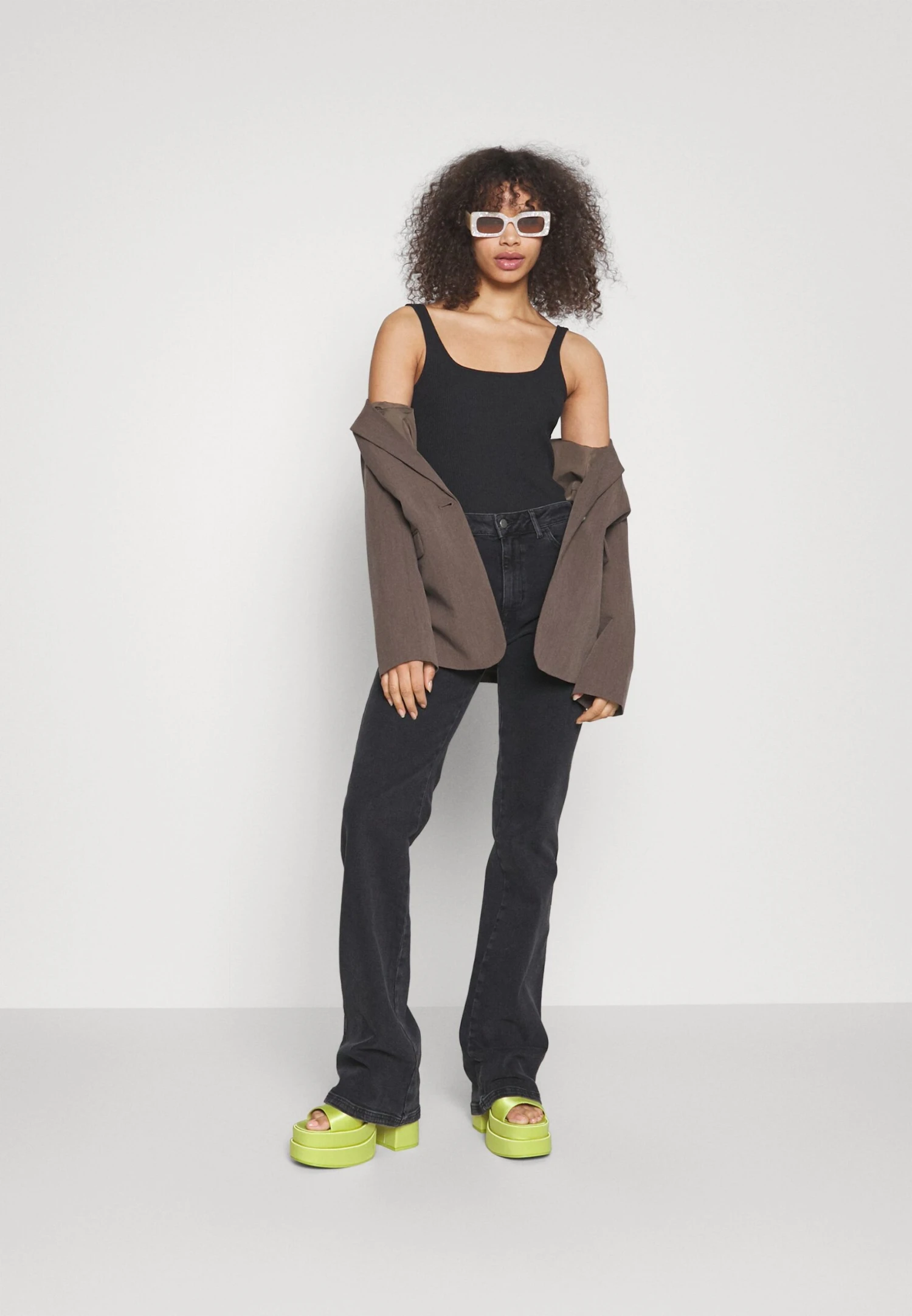 Flared Jeans - Black Denim 4 Flared Jeans - Black Denim - Afbeelding 2