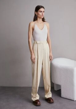 Filippa K Julie Trousers - Broek - Dusty Beige -Anna Field Winkel a2b5a2c7c35d4c6bbcce04b8d692d2e7
