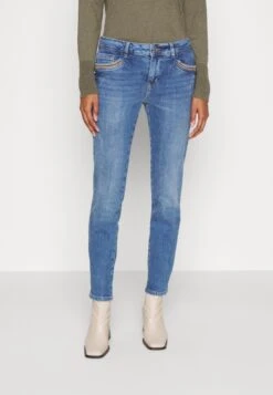 Mos Mosh Sumner Vivid - Slim Fit Jeans - Blue 11 Mos Mosh Sumner Vivid - Slim Fit Jeans - Blue -Anna Field Winkel b37d537e96274e3d907dd52fd0833a79