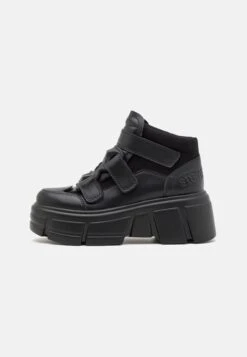 Steve Madden Trimmers - Sneakers Hoog - Black -Anna Field Winkel c1decbdb46814135880eda661ce0a137