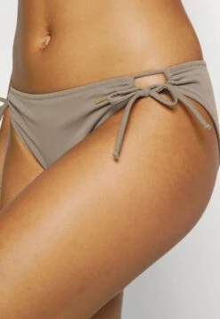 Bruno Banani Triangle Set - Bikini - Stone -Anna Field Winkel c8df7db524bf40d28ae07bd4c86a1468