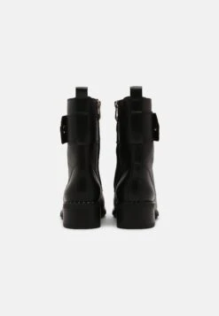 Tamaris Veterboots - Black/Gold 13 Tamaris Veterboots - Black/Gold -Anna Field Winkel c9a03b5922cd4a4e8143e369f6a7e694