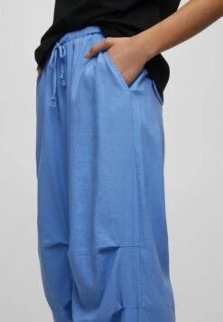 PULL & BEAR Flowing Parachute - Trainingsbroek - Blue -Anna Field Winkel cc091d5aaa174cfe960e9909a6a9ff96