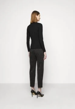 MAX & Co. Manama - Trui - Black -Anna Field Winkel d2bc793f584c4aed8624afb966142502