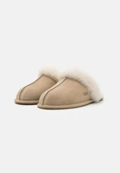 Ugg Scuffette - Pantoffels - Mustard Seed/Natural -Anna Field Winkel d95b8fa72fdd4e1ab77c492f1e561c8e