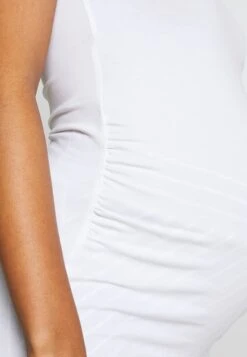 3Er Pack - T-Shirt Basic - White/Black/Dark Grey -Anna Field Winkel f5f71861777048db802993c41c38132d