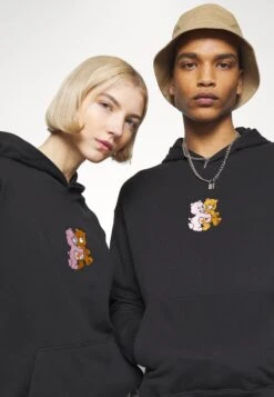 YOURTURN Care Bears Unisex - Hoodie - Black -Anna Field Winkel f883fadceab544969f501abba1296123